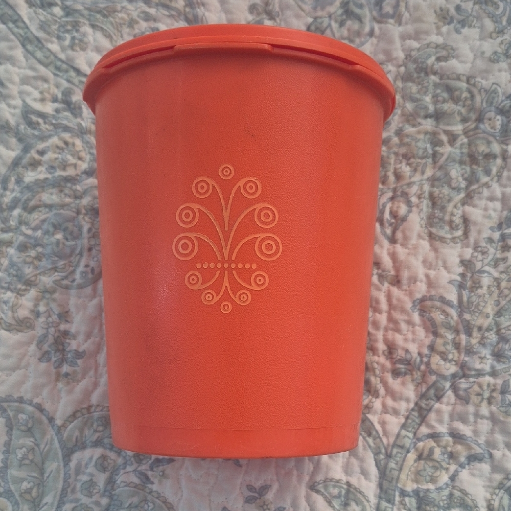 Tupperware Vintage Orange Canister, 6 3/4 Inches Tall, Good Condition